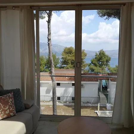 Lumbarda Resort Apartments Room photo