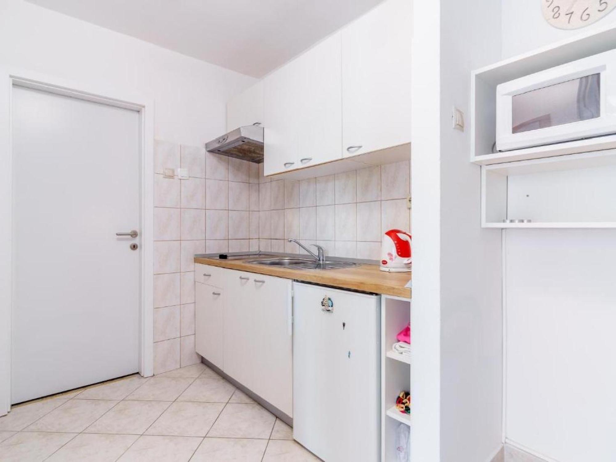 Lumbarda Resort Apartments *